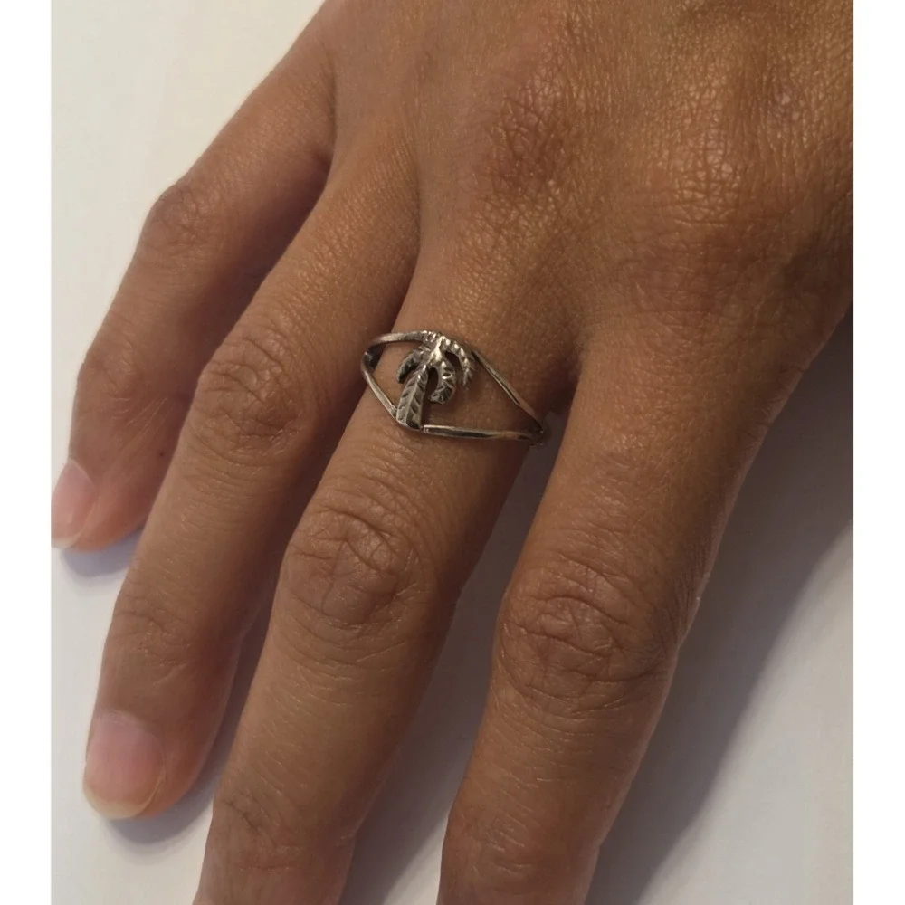 Vintage Sterling Silver Palm Tree Ring Beach Jewelry Size 8.5